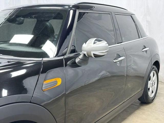 2016 MINI Hardtop Cooper