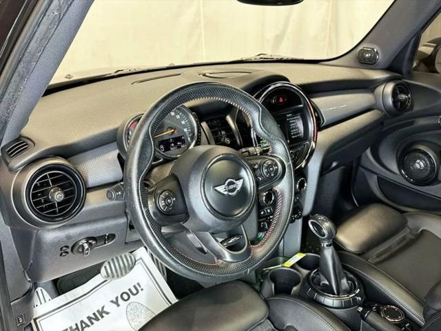 2016 MINI Hardtop Cooper