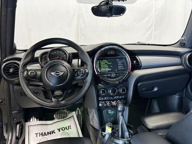 2016 MINI Hardtop Cooper