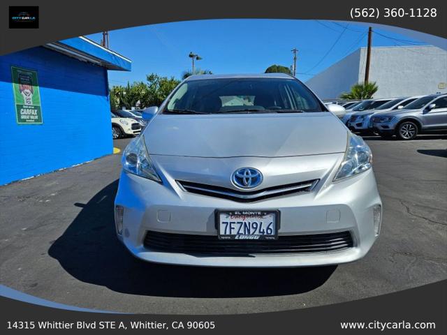 2014 Toyota Prius v Two