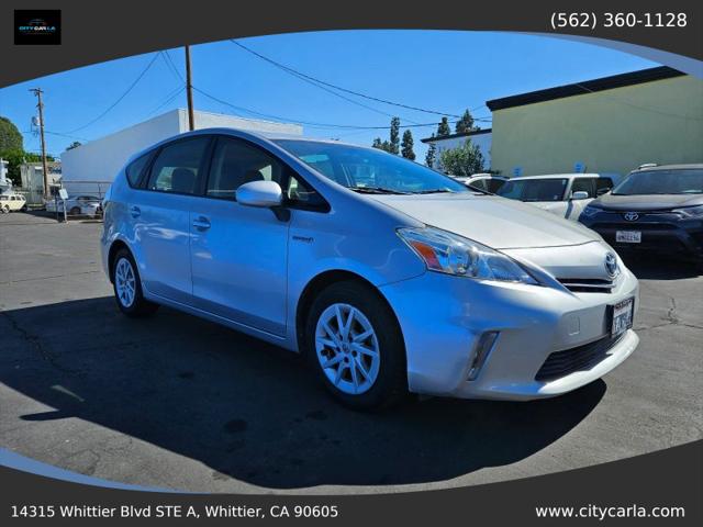 2014 Toyota Prius v Two