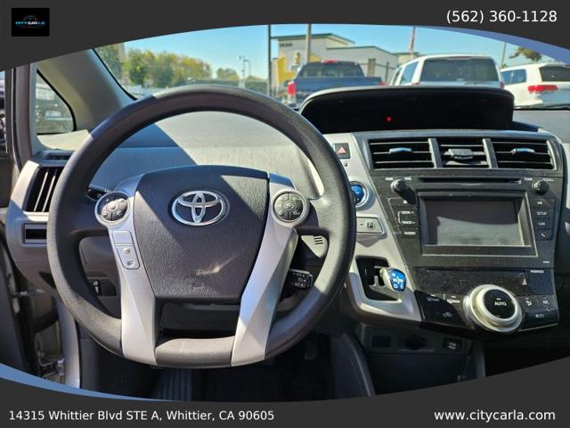 2014 Toyota Prius v Two