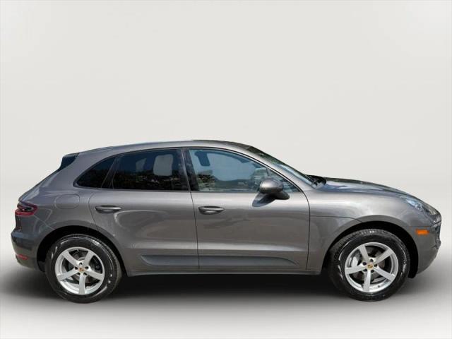 2018 Porsche Macan Base