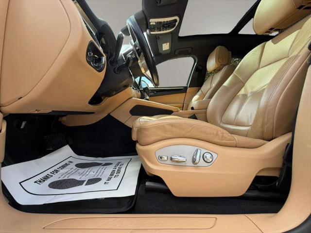 2018 Porsche Macan Base
