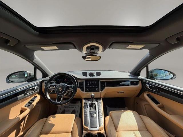 2018 Porsche Macan Base