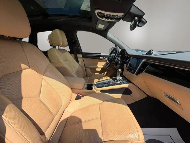 2018 Porsche Macan Base