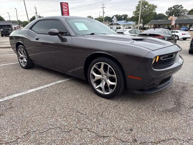 2015 Dodge Challenger SXT Plus