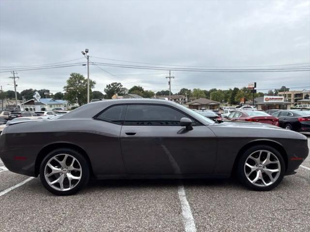 2015 Dodge Challenger SXT Plus