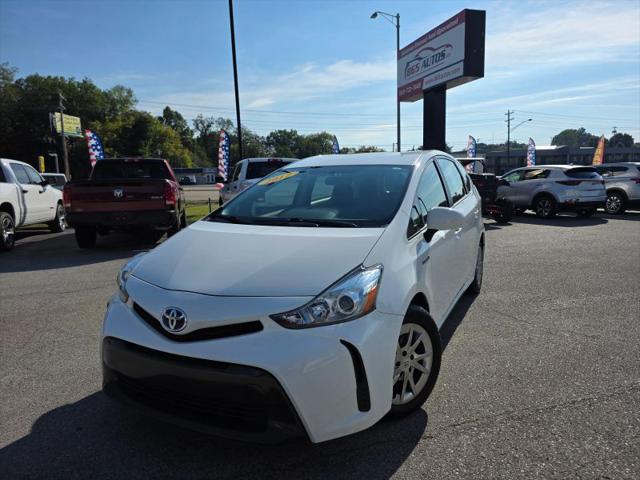 2017 Toyota Prius v Two for sale in Lenoir City, TN
