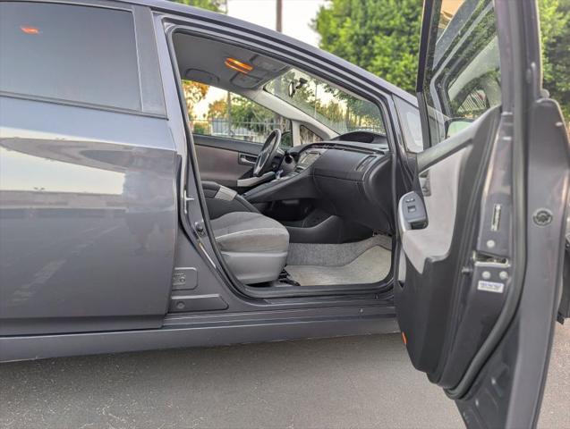 2012 Toyota Prius Two