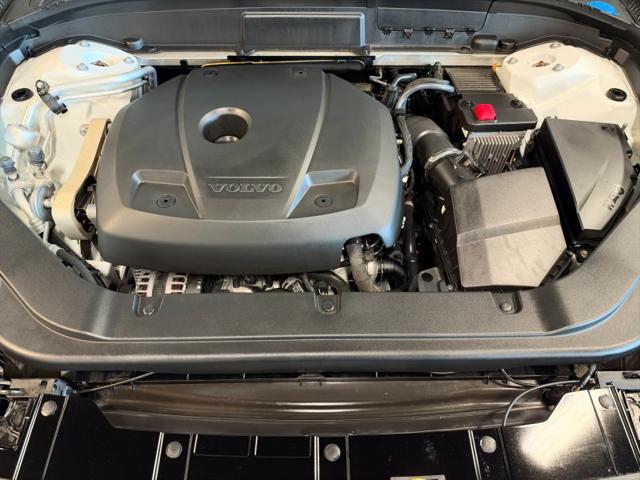 2021 Volvo XC60 T5 Inscription