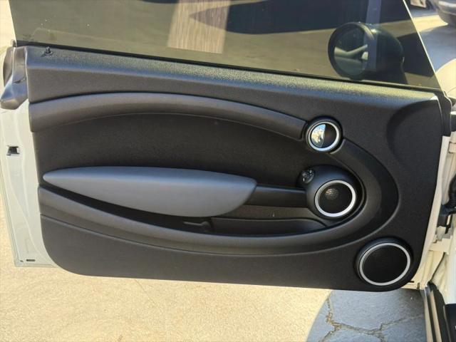 2012 MINI Cooper Cooper