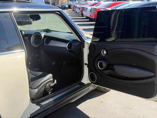 2012 MINI Cooper Cooper