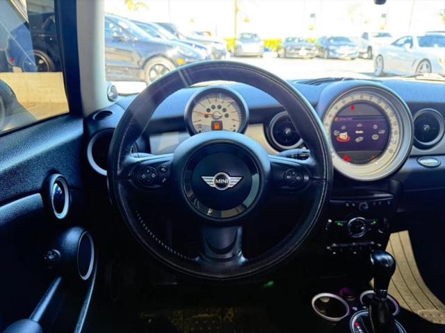 2012 MINI Cooper Cooper