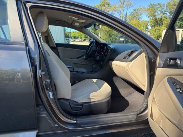 2011 Kia Optima LX