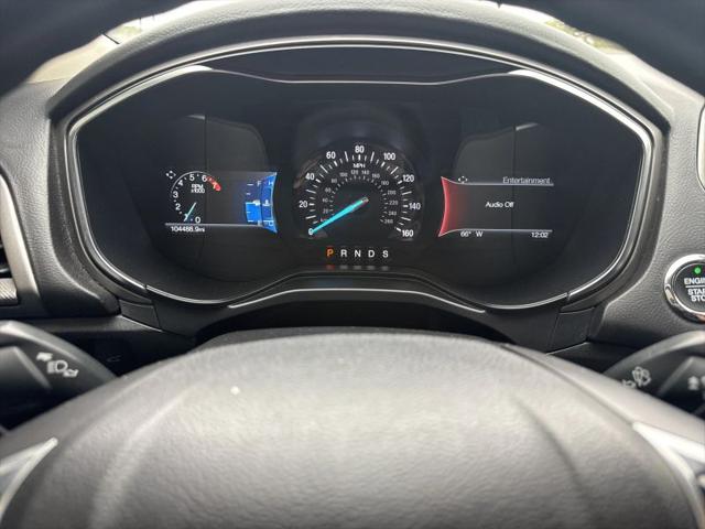 2020 Ford Fusion SE