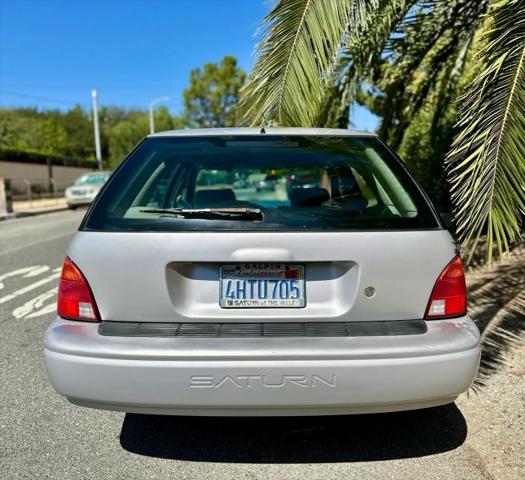 2000 Saturn SW SW2