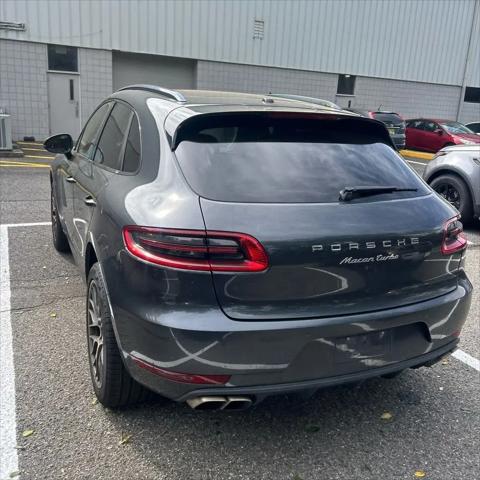 2017 Porsche Macan Macan Turbo
