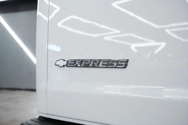 2015 Chevrolet Express Work Van