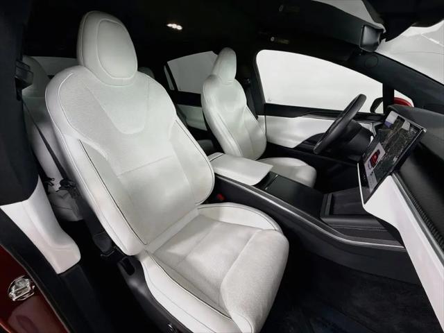 2023 Tesla Model X Plaid Tri Motor All-Wheel Drive