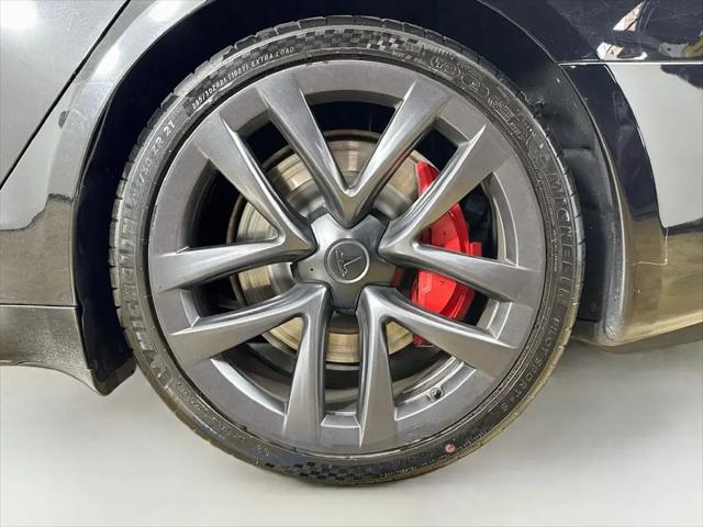 2023 Tesla Model S Plaid Tri Motor All-Wheel Drive