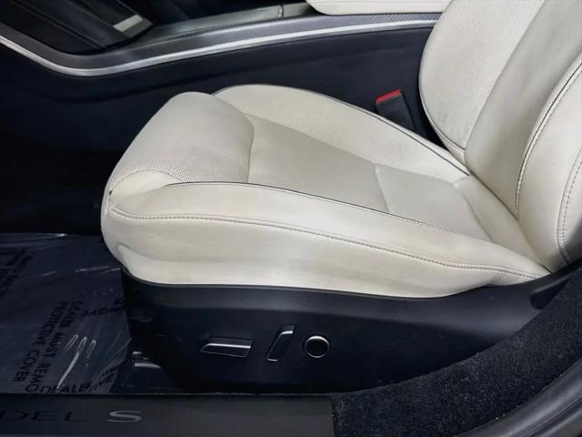 2023 Tesla Model S Plaid Tri Motor All-Wheel Drive
