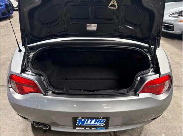 2006 BMW Z4 3.0si