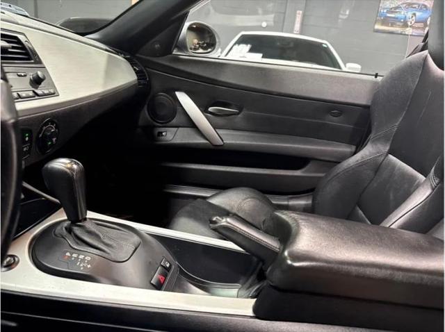 2006 BMW Z4 3.0si
