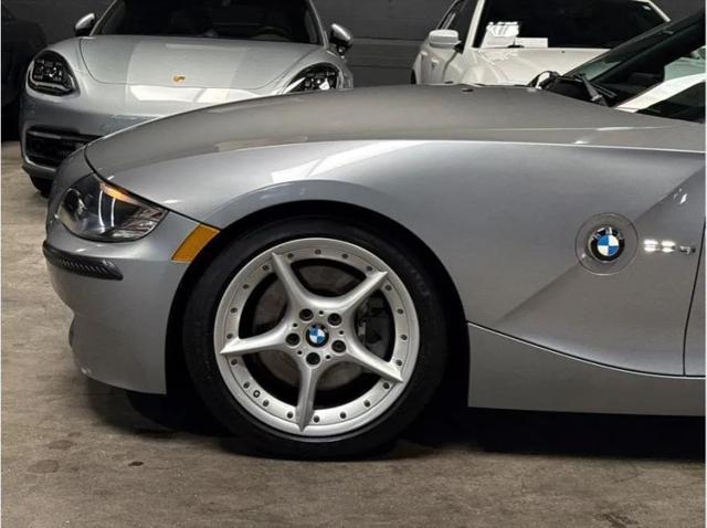 2006 BMW Z4 3.0si