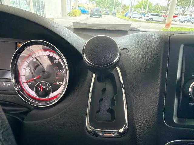 2013 Dodge Grand Caravan SE