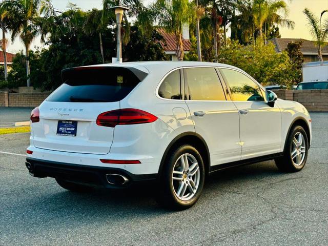 2016 Porsche Cayenne Base