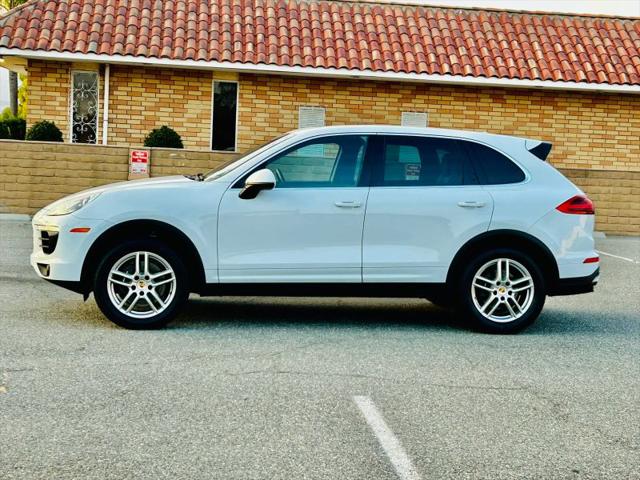 2016 Porsche Cayenne Base