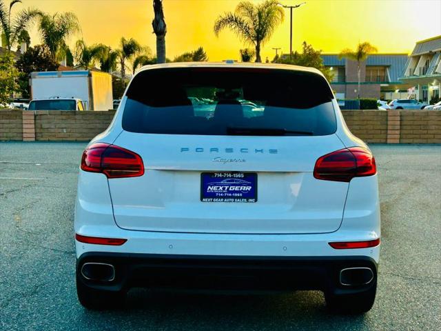 2016 Porsche Cayenne Base