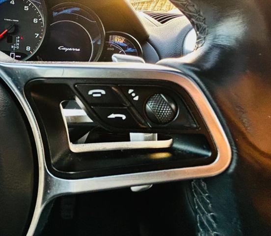 2016 Porsche Cayenne Base