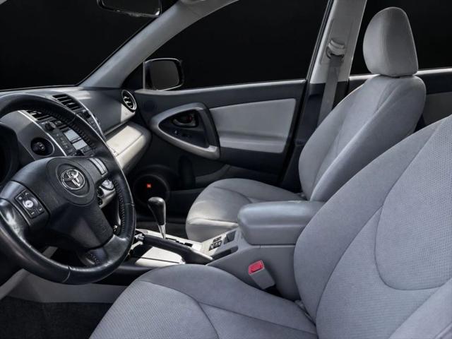 2011 Toyota RAV4 Limited V6