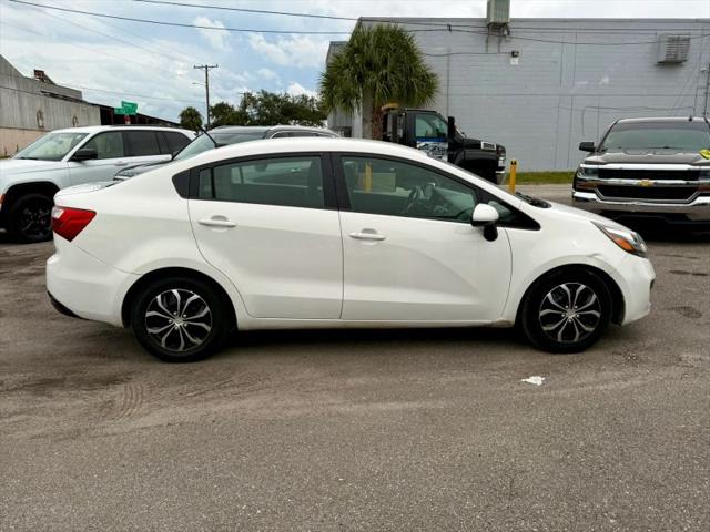 2013 Kia Rio LX