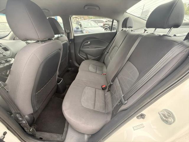 2013 Kia Rio LX