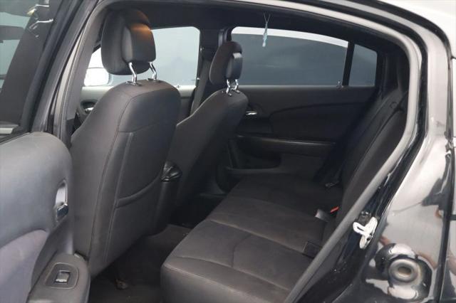 2012 Chrysler 200 LX