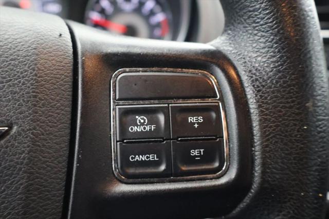 2012 Chrysler 200 LX