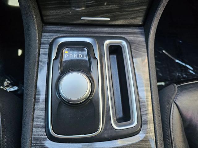 2021 Chrysler 300 Touring L