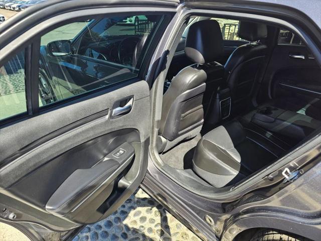 2021 Chrysler 300 Touring L