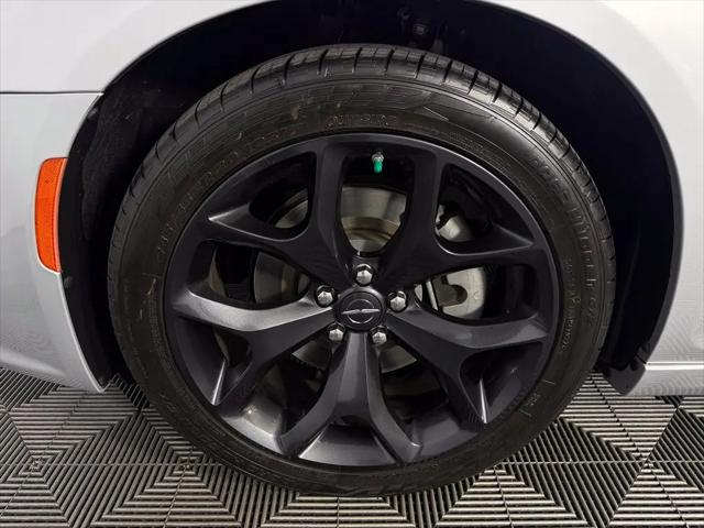 2022 Chrysler 300 S