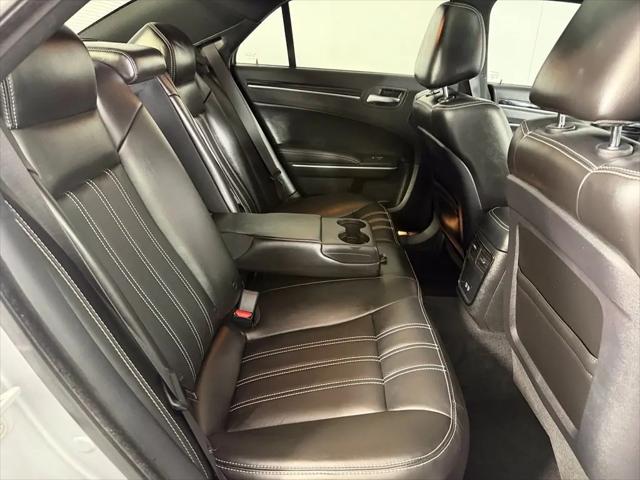 2022 Chrysler 300 S