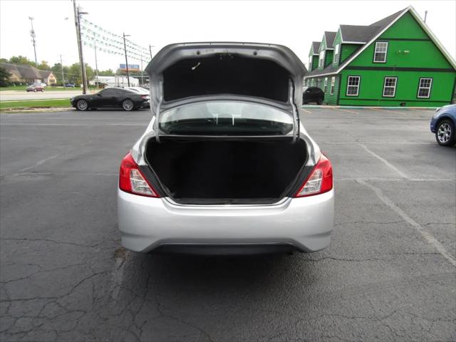 2017 Nissan Versa 1.6 SV