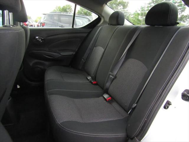 2017 Nissan Versa 1.6 SV