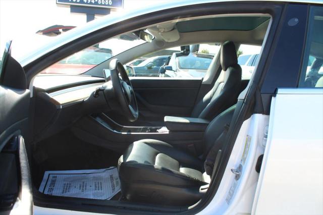 2019 Tesla Model 3 Standard Range