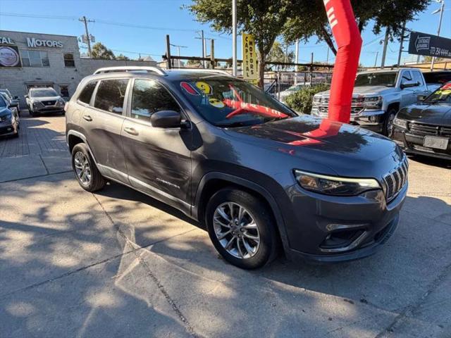 2019 Jeep Cherokee Latitude Plus FWD for sale in Chicago, IL