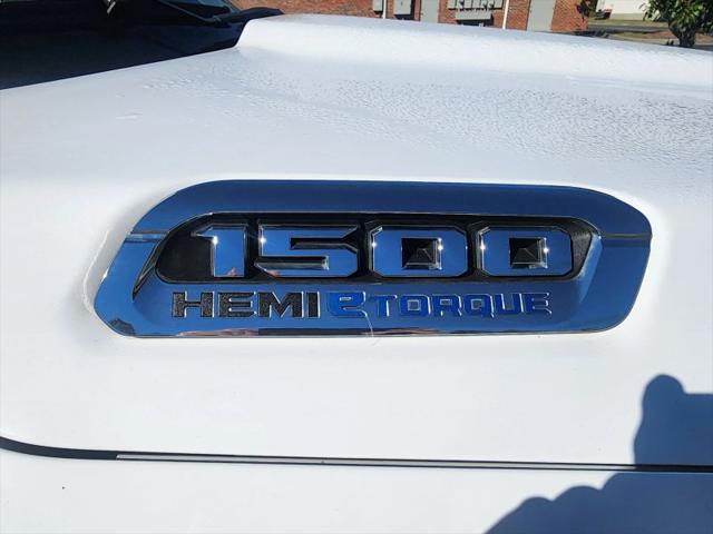2024 Ram 1500 Laramie Crew Cab 4x4 57 Box