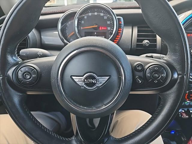2016 MINI Hardtop Cooper