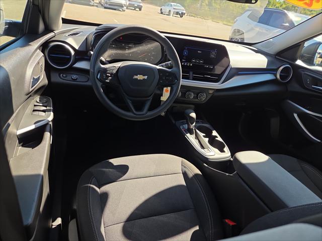 2026 Chevrolet Trax FWD LS